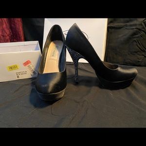 Steve Madden partyy r